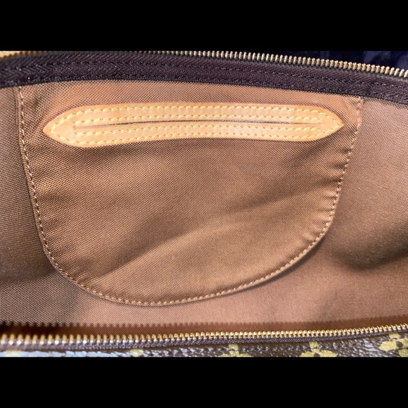 Authentic Louis Vuitton speedy 40 - Picture 7 of 16